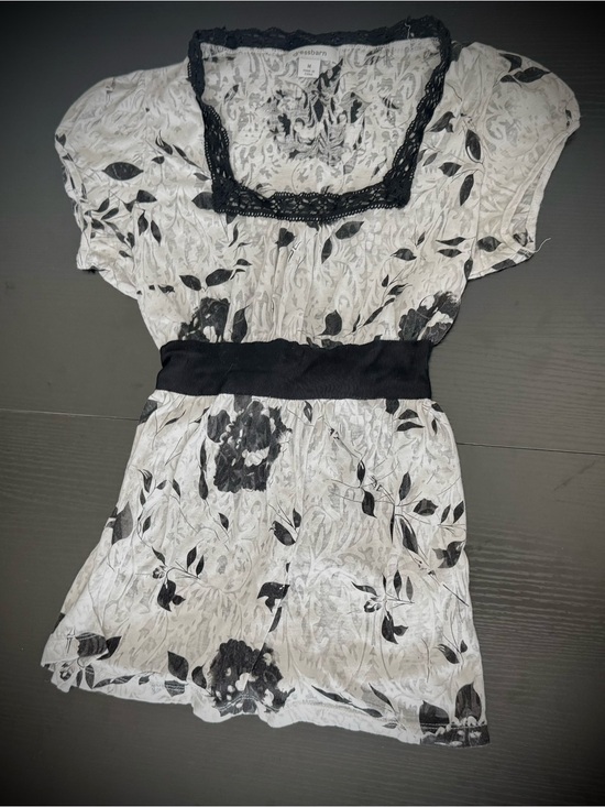 dressbarn Tops - Y2K Fairy Grunge Sheer Floral Cap Sleeve Blouse M 🐝